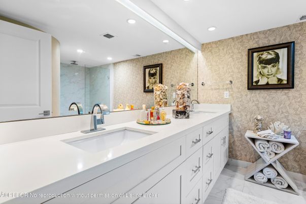 Bathroom, Dual Sink Vanities, Interior, Marble, Recessed Lighting