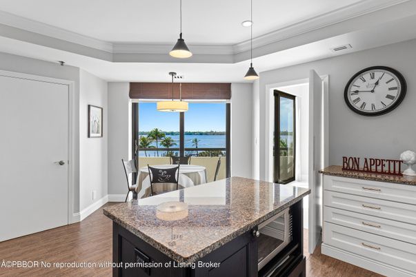 Dining room, Interior, Pendant Lights, Recessed Lighting, Water, Wood Texture Flooring