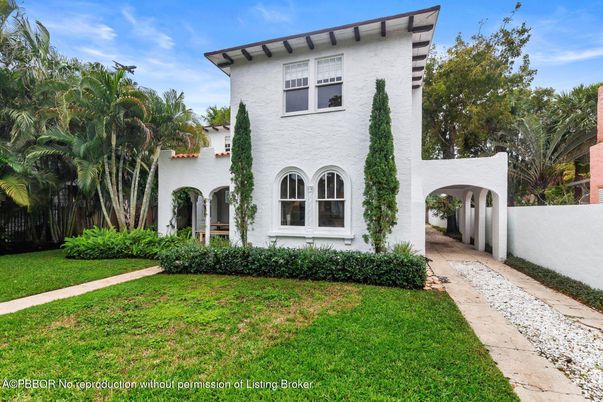 Backyard, Exterior, Facade, Spanish Mediterranean