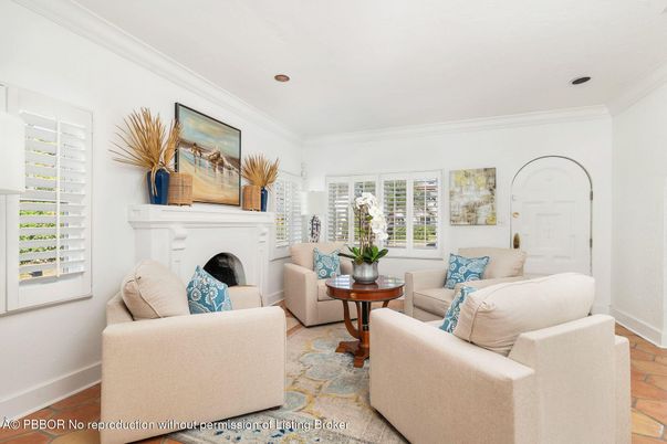 Fireplace, Interior, Living room