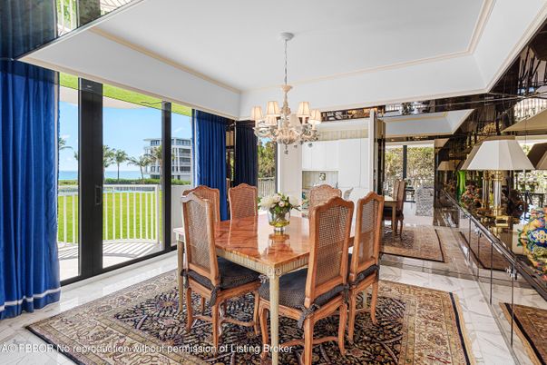 Chandelier, Dining room, Interior, Living room, Marble