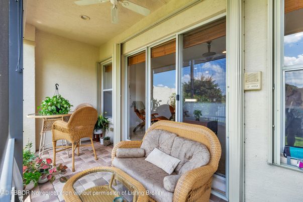 Exterior, Interior, Sun Room