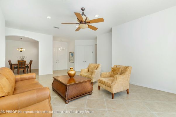 Dining room, Interior, Living room, Recessed Lighting