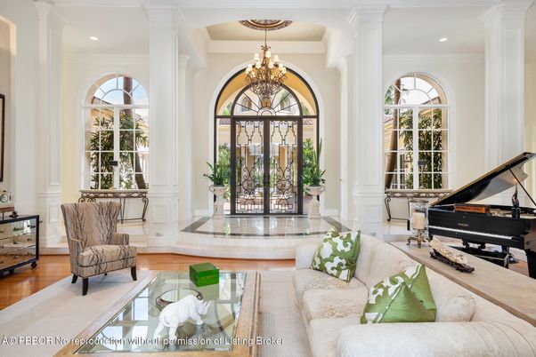Chandelier, Interior, Living room, Piano, Recessed Lighting, Wood Texture Flooring