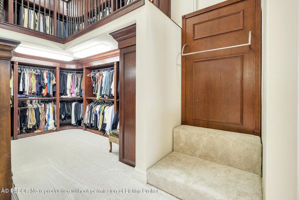 Interior, Walk-in Closets