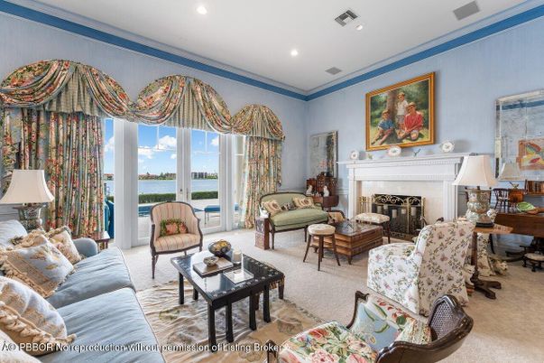 Fireplace, Interior, Living room, Recessed Lighting, Water