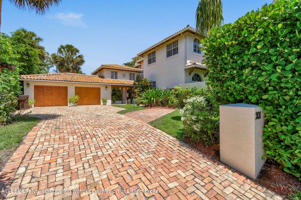 Attached, Backyard, Exterior, Facade, Mediterranean