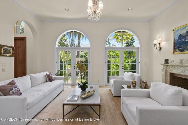 Chandelier, Fireplace, Interior, Living room, Recessed Lighting, Wood Texture Flooring