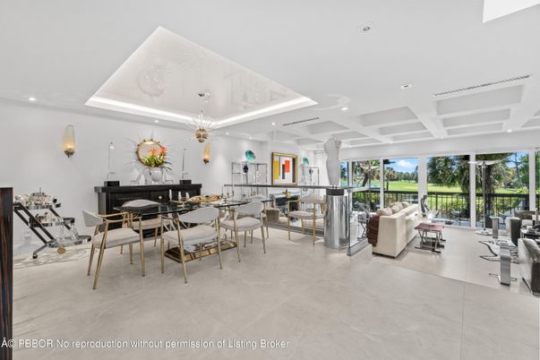 Dining room, Interior, Living room, Pendant Lights, Recessed Lighting