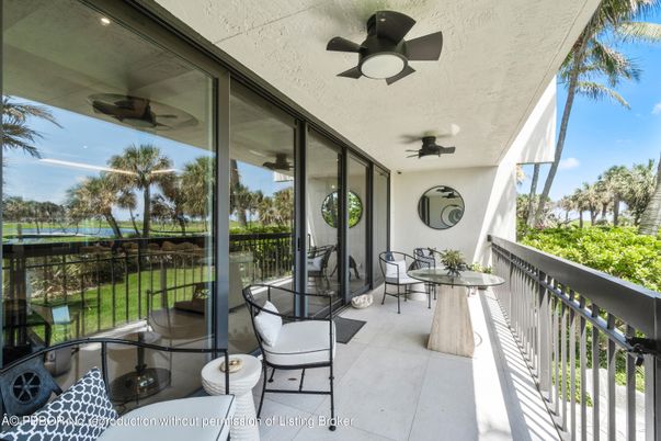 Exterior, Sun Room