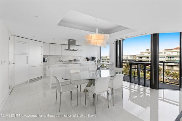 Dining room, Interior, Kitchen, Marble Walls, Pendant Lights, Recessed Lighting