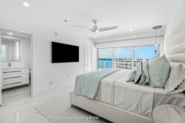Bedroom, Interior, Marble, Pendant Lights, Recessed Lighting