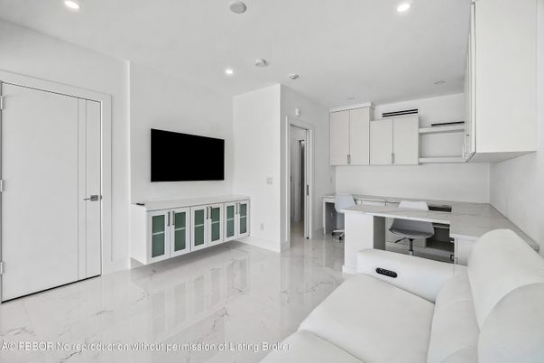 Home Office, Interior, Kitchen, Marble, Recessed Lighting