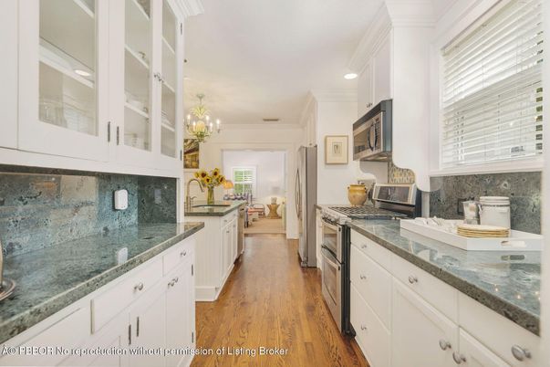 Chandelier, Interior, Kitchen, Recessed Lighting, Wood Texture Flooring
