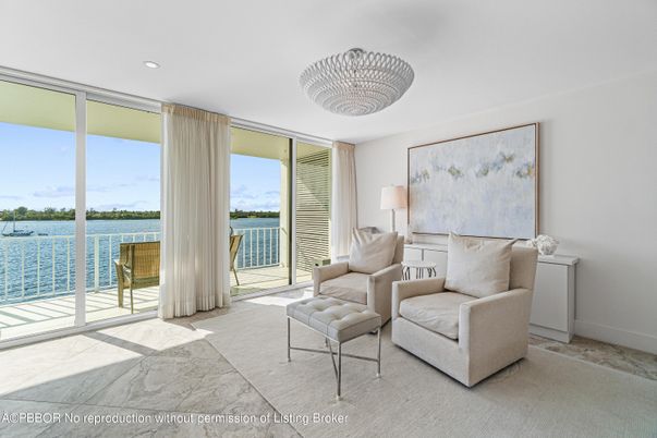 Interior, Recessed Lighting, Water