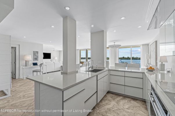 Interior, Kitchen, Marble, Recessed Lighting, Water