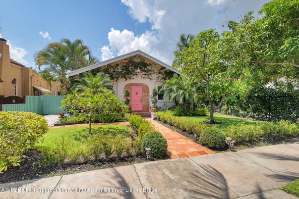 Backyard, Exterior, Facade, Spanish Mediterranean