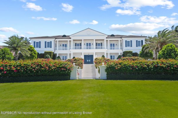 Backyard, Exterior, Facade, Georgian