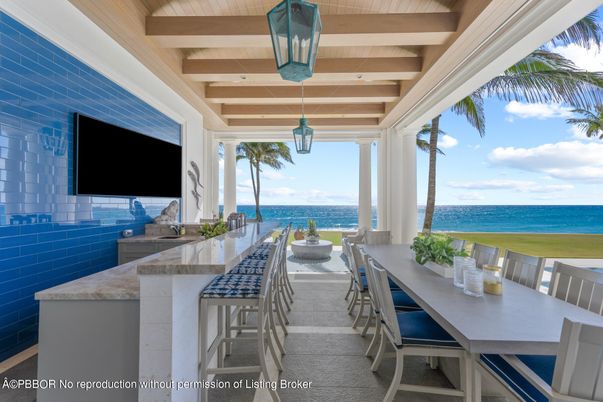 Dining room, Exterior, Interior, Water, Wooden Beams