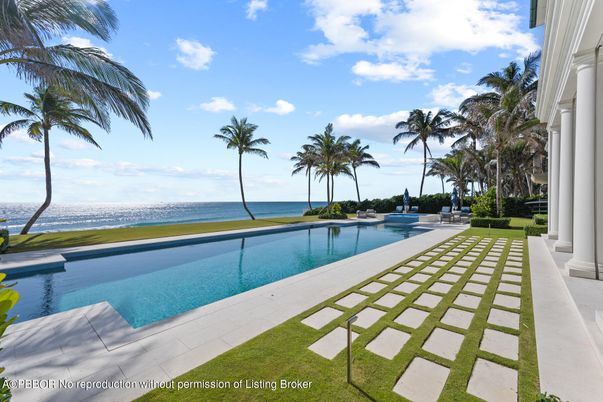 Exterior, Pool, Water