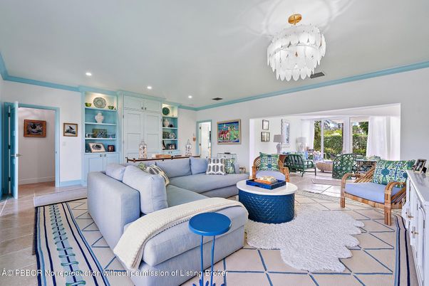 Chandelier, Interior, Living room, Recessed Lighting