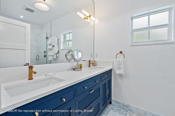 Bathroom, Dual Sink Vanities, Interior, Marble, Marble Walls, Recessed Lighting