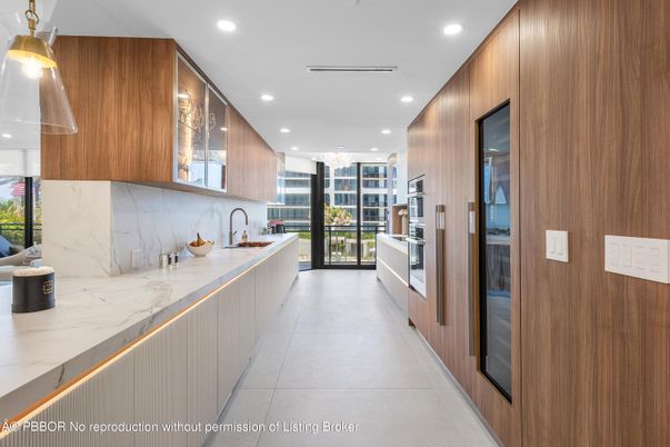 Interior, Kitchen, Marble Walls, Pendant Lights, Recessed Lighting, Wooden Walls