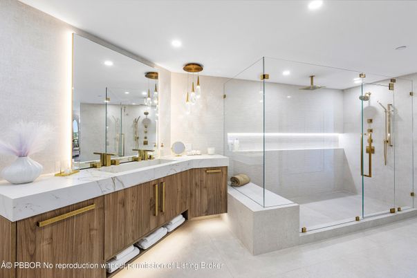 Bathroom, Glass Shower, Interior, Pendant Lights, Recessed Lighting