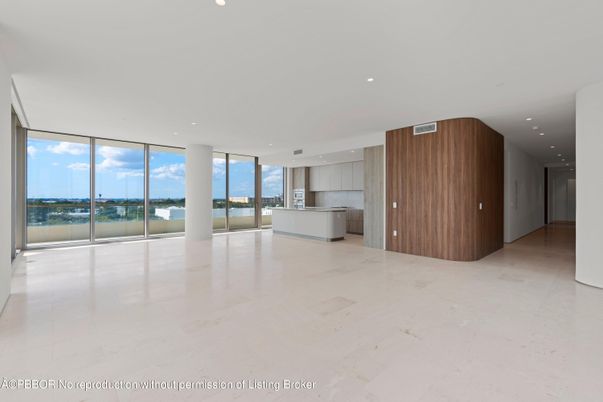 Empty room, Interior, Recessed Lighting, Water