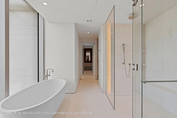 Bathroom, Free Standing Baths, Glass Shower, Interior, Recessed Lighting