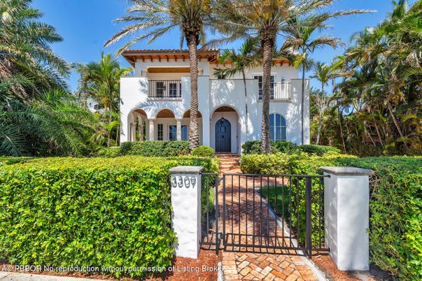 Backyard, Exterior, Facade, Spanish Mediterranean