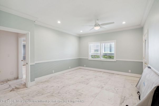 Empty room, Interior, Marble, Recessed Lighting