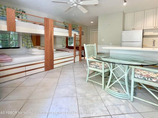 Dining room, Interior, Recessed Lighting