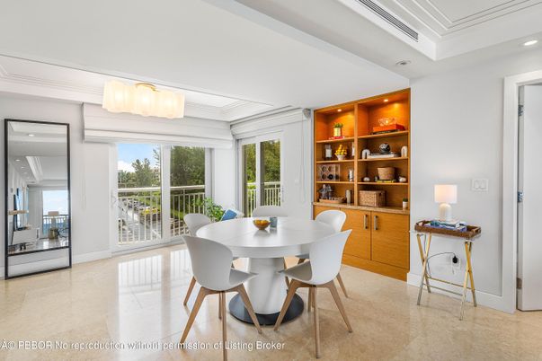 Chandelier, Dining room, Interior, Recessed Lighting