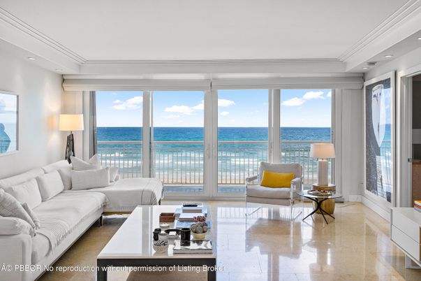 Interior, Living room, Recessed Lighting, Water