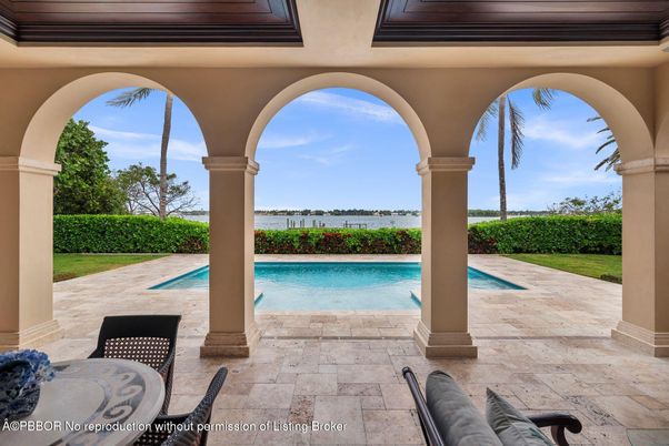 Exterior, Pool, Water