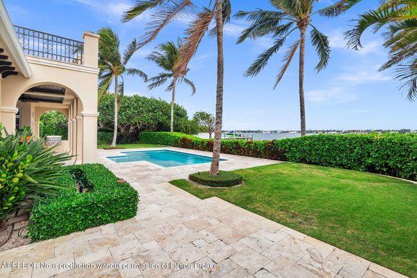 Backyard, Exterior, Pool, Water