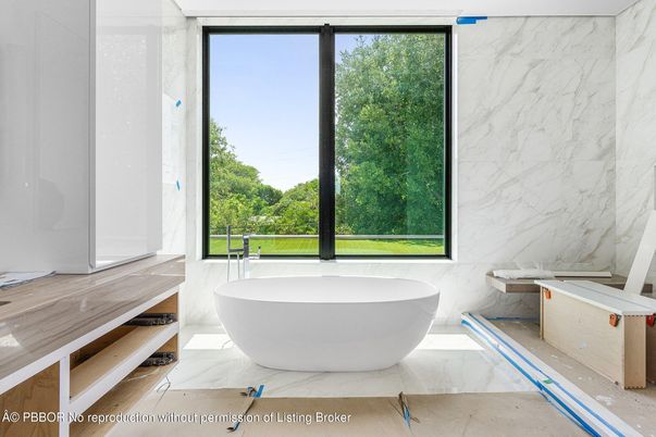 Bathroom, Free Standing Baths, Interior, Marble Walls