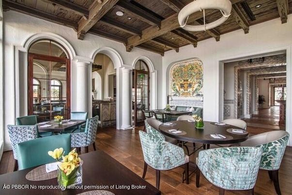 Dining room, Fireplace, Interior, Recessed Lighting, Wooden Beams, Wooden Ceilings, Wood Texture Flooring