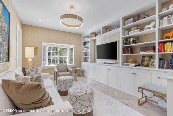 Interior, Living room, Pendant Lights, Recessed Lighting, Wood Texture Flooring