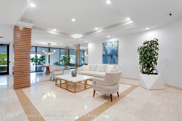 Interior, Living room, Pendant Lights, Recessed Lighting