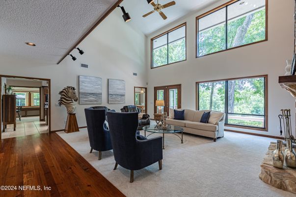 Interior, Living room, Recessed Lighting, Wood Texture Flooring