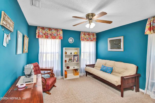 Home Office, Interior