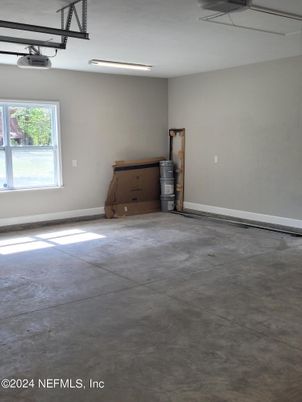 Garage, Interior