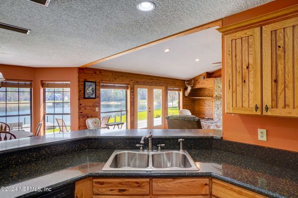 Interior, Kitchen, Recessed Lighting, Water, Wooden Walls