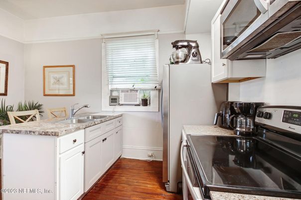 Interior, Kitchen, Wood Texture Flooring