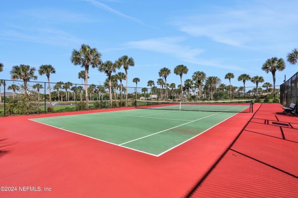Exterior, Tennis Courts