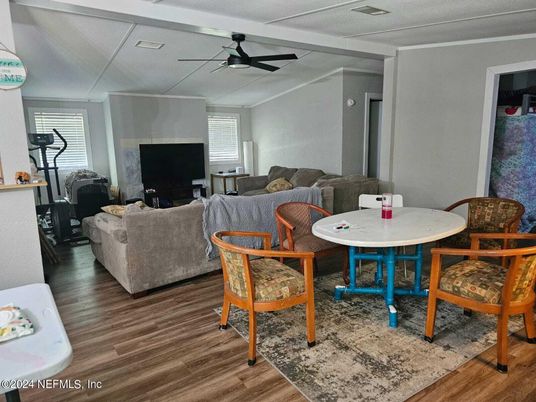 Fitness Equipment, Interior, Living room, Wood Texture Flooring