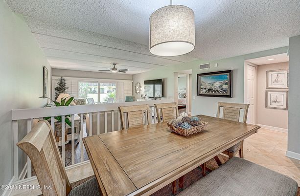 Dining room, Interior, Recessed Lighting