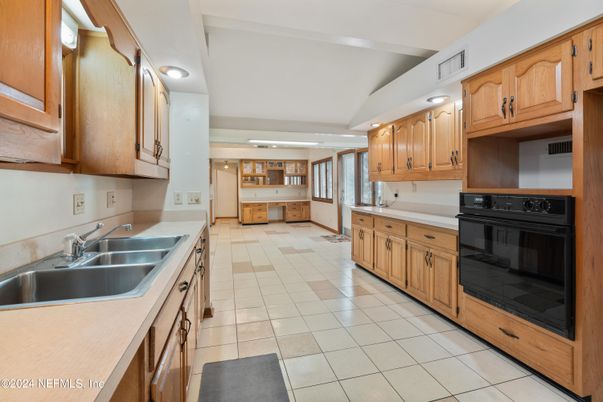 Interior, Kitchen, Recessed Lighting